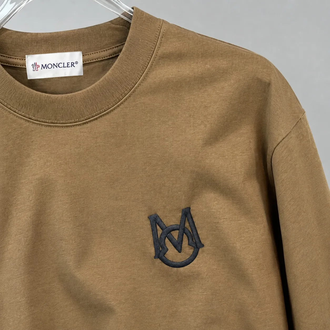 moncle～ logo 《 》7a tee ， Same Style ， : Black White Coffee Brown Size：S（90-130 ） M（125-150 ） L（135-165 ） XL（160-190 ） XXL（185-220 ）